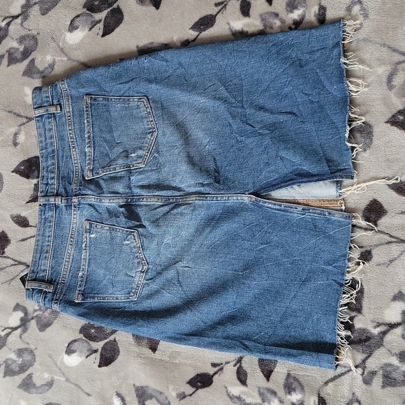 𝅺ZARA Denim Skirt US M - Picture 2 of 5